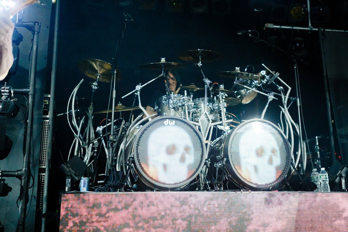 queensryche's tweet photo. Casey Grillo at the Starland Ballroom in Sayreville NJ (photo credit Nicole DiB Photography for soundbitesmedia) #queensryche #theverdicttour2020 #starlandballroomnj #caseygrillo #kickassdrummer #talented #dwdrums #lotus #sawbladeheaddesigns #customdrumkit #bamf #memories https://t.co/yQ1IlZ0YwC