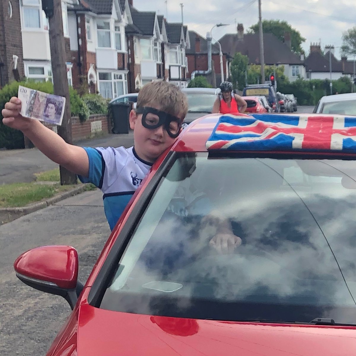 Laidlaw66's tweet photo. We have had a great time recreating Austinโs favourite book for his home learning. #smilertasks @Acreheads7ST @Smeaton2019 @davidwalliams https://t.co/H4eO5Ugpgd