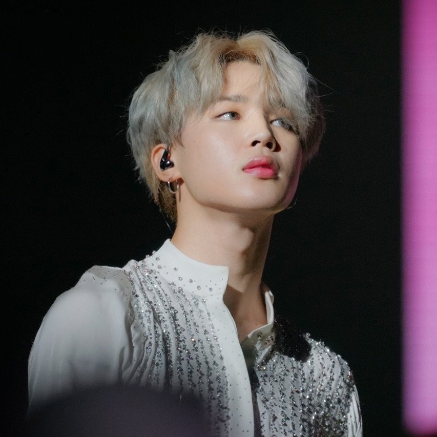 Jimin's ethereal beauty ; a very important thread