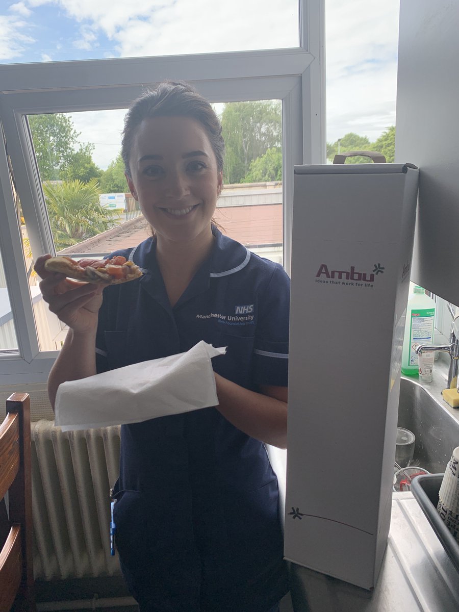 AmbuEurope's tweet photo. There was certainly some happy faces after a tasty delivery was made to @WythenshaweHosp ENT Ward F9. 

The gift was from Claire, Rachel and Harry at Ambu to show their appreciation for incredible job they are doing each day. 

Thank you !! 👏👏

#ambupizza #reallifeheroes https://t.co/tU8arVw305