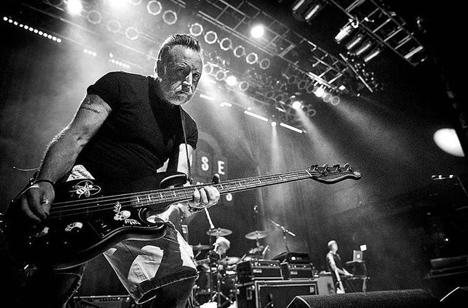 JD_Central's tweet photo. Peter Hook and The Light OTD 2018: House of Blues, San Diego, CA, US
Photo: @Nick_WS https://t.co/3SqcK41XKd