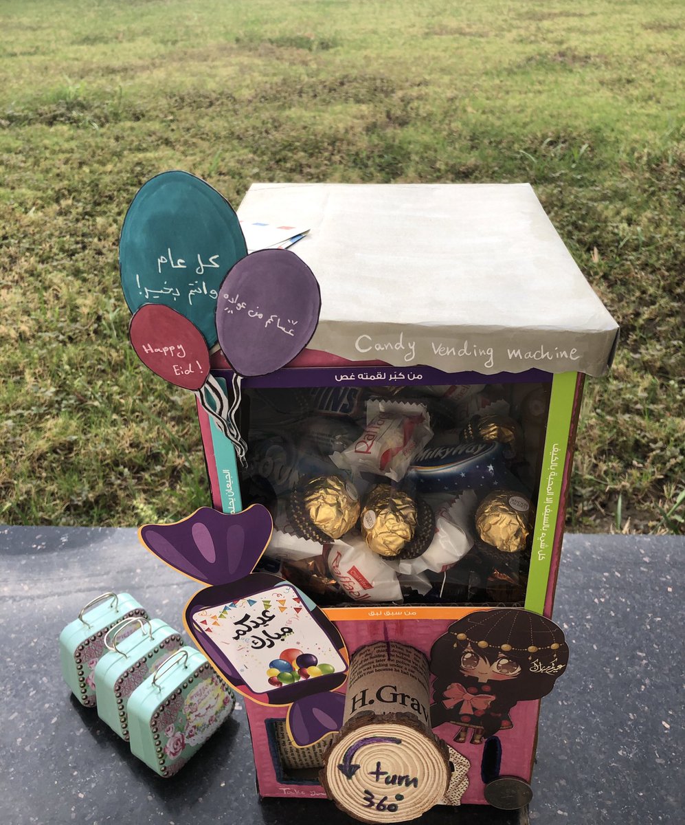 Jenanfakeih's tweet photo. 🎈DIY candy vending machine for Eid 🎈
سويت آلة حلويات للعيد 🖤 https://t.co/FAccTznpe8