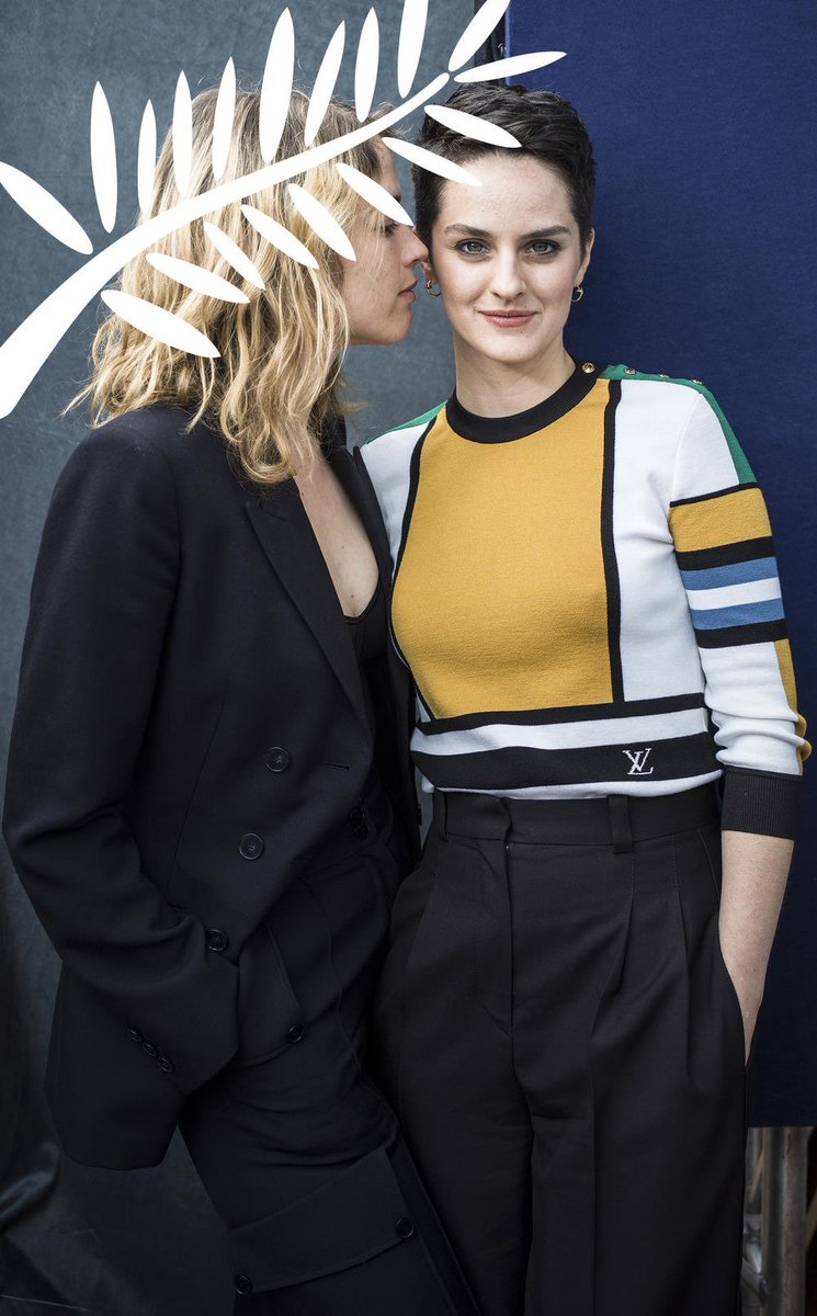 Portrait_Nation's tweet photo. 📸 | New Photo of Adèle Haenel and Noémie Merlant from Cannes 2019. ✨ https://t.co/2wPvE0YUux