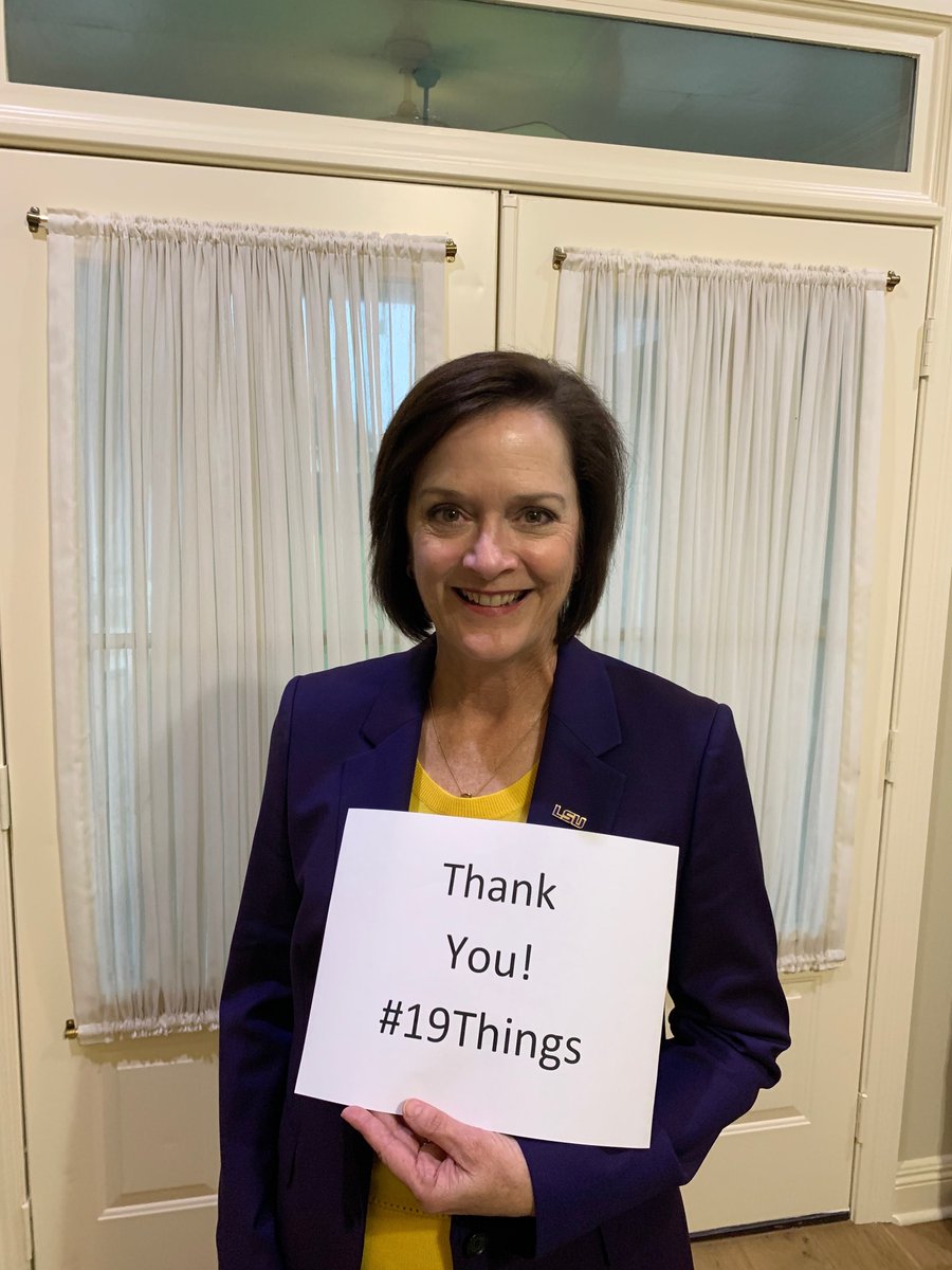 StaciaHaynie's tweet photo. Thank you to our frontline heroes &amp; essential workers fighting tirelessly to keep our families &amp; communities healthy &amp; safe during this global pandemic. You are inspirations to all of us! Here are 19 exceptional stories highlighting the work of our faculty &amp; staff! #19thanks @lsu https://t.co/vfJA5gKjqC