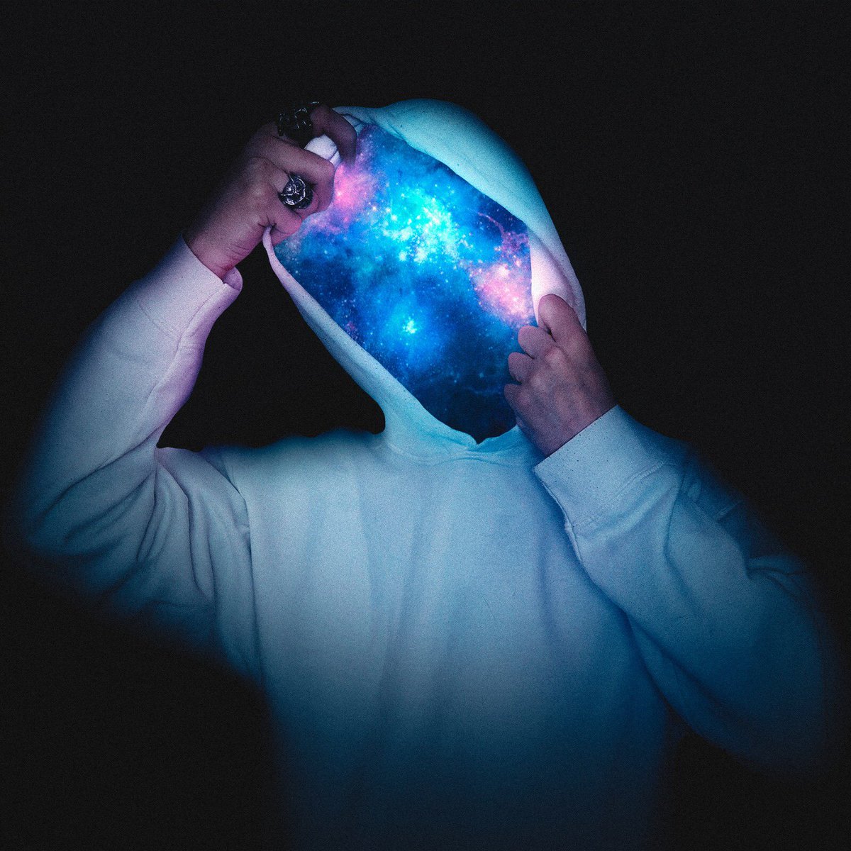 ChasingxMirrors's tweet photo. ॐ https://t.co/CBmcSVfcye