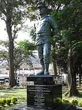 ReAdSarath's tweet photo. ..under tragic but suspicious circumstances, under the then UNP regime.

I wish Denzil Sir (and everyone else who made the ultimate sacrifice) the Supreme Bliss of Nirvana!🙏 

#TrueHeroes #WarHeroesDay #SriLanka @SMODSriLanka @Sri_Lanka_Army @srilanka_navy @airforcelk #LTTE #lka https://t.co/xDQuDuKHah