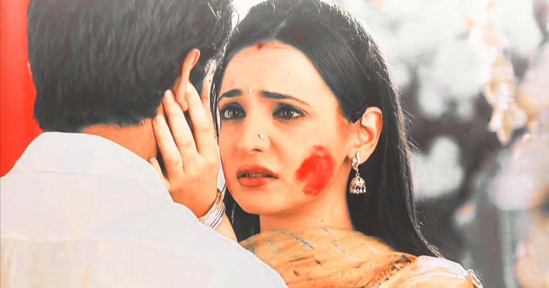 The way Khushi stopped him, that heartfelt conversation, and the way Arnav cried at the end  This whole EPISODE was soo good  #BarunSobti  #SanayaIrani  #IPKKND  #Arshi