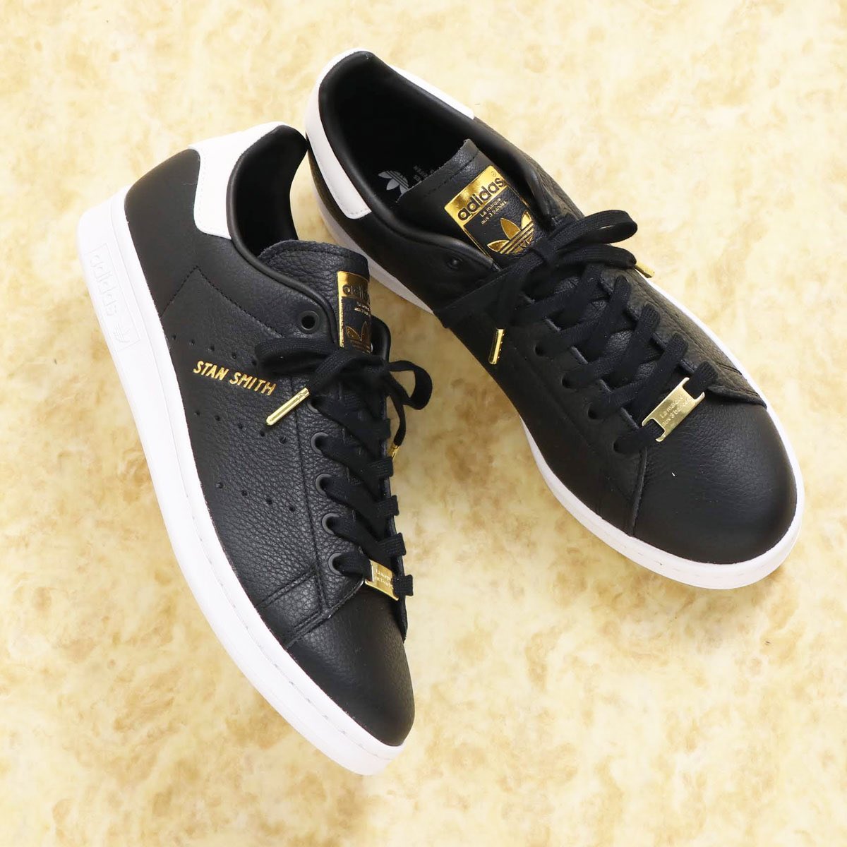 twitter sneaker deals