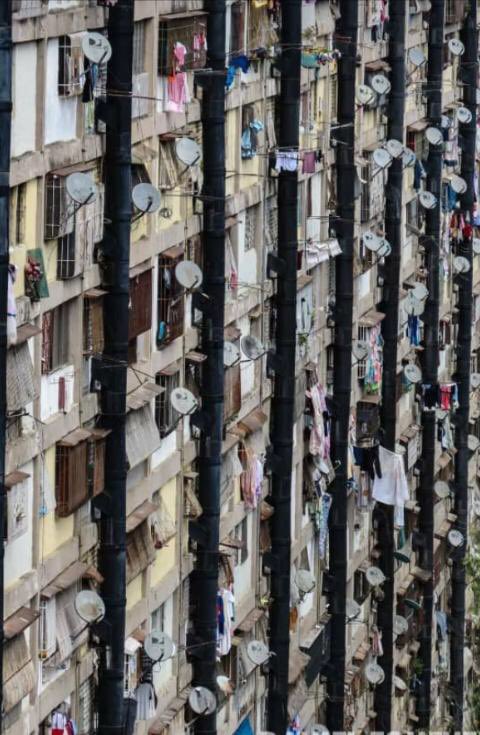 isnardobravo's tweet photo. Y para cerrar por hoy(me cuido de escribir cuando la rabia me domina porque se toman las peores decisiones, así que me ausentaré por el resto del día) les dejo esta foto del 23 de enero, cuna de la revolución. PD: y eso que no incluí una de las misiones vivienda. Buen provecho https://t.co/Z04VxZHyeS