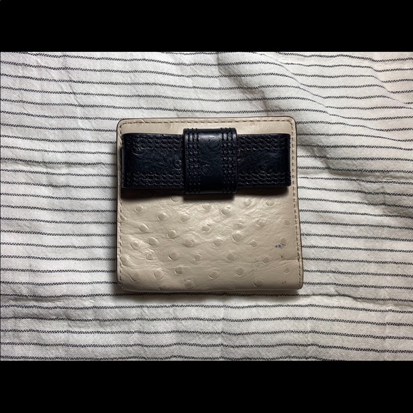 FabFunemployed's tweet image. So good I had to share! Check out all the items I&apos;m loving on @Poshmarkapp from @shopkelli_z #poshmark #fashion #style #shopmycloset #katespade: posh.mk/GXYJzlmlm6