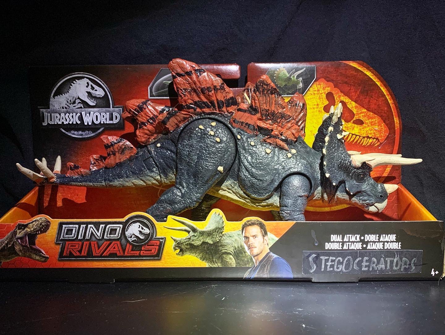 jurassic world stegoceratops toy
