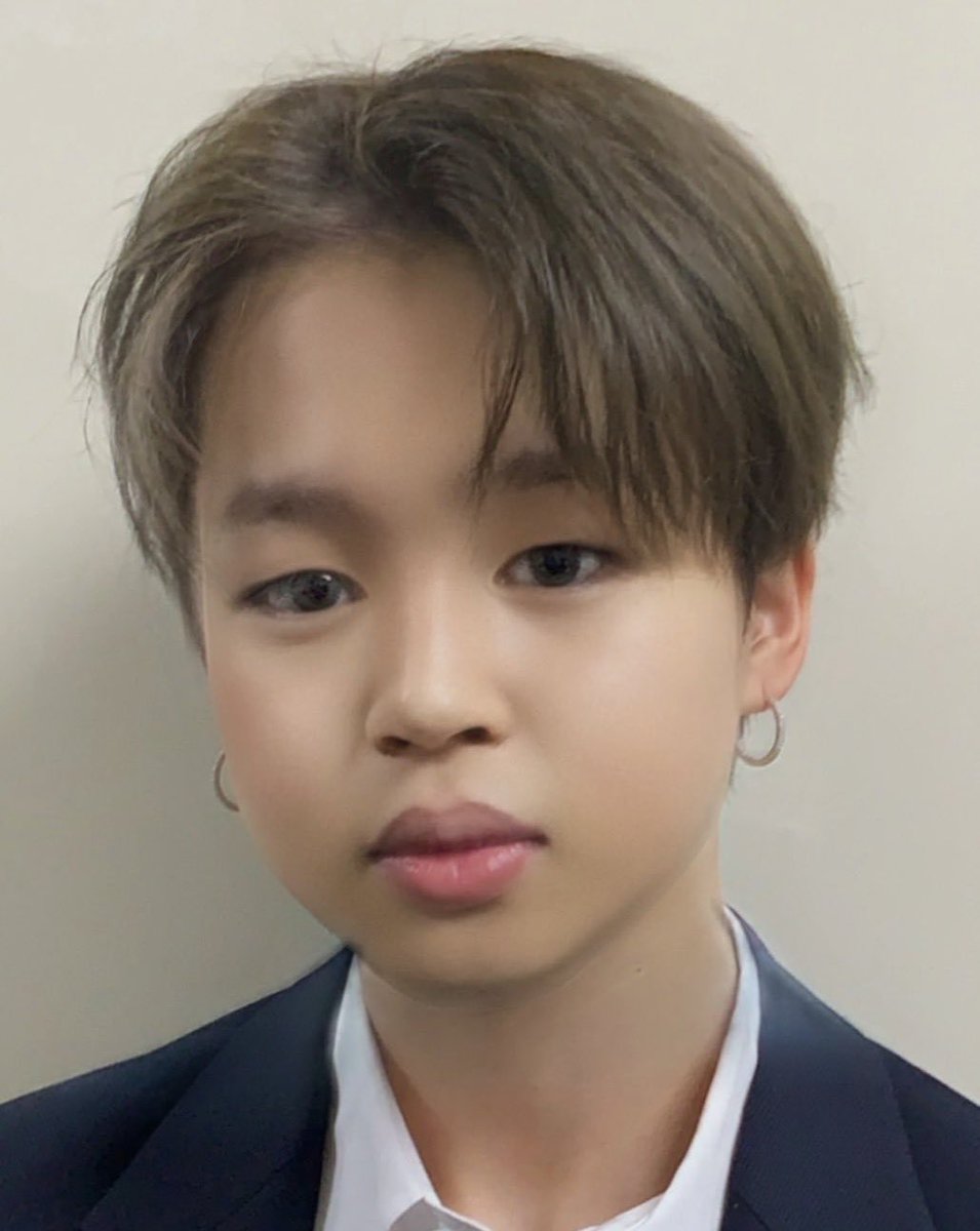 fairychimtr's tweet image. Bebek filtresiyle          Filtre olmadan 
Jimin                            Jimin