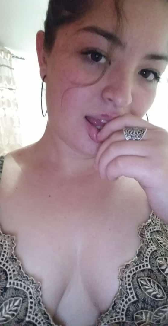 maduras_milf's tweet photo. Dónde están mis cachondos con sus #RT no veo activos x aqui 🥺 https://t.co/Ugpi9ySspN