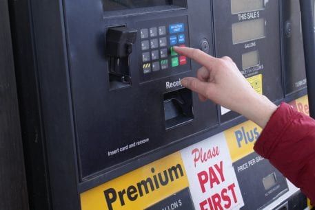Fraud_net's tweet photo. Mastercard is taking the necessary steps to protect Mastercard users from fraud at gas stations. Interesting read. https://t.co/pb4oeybdPM
#mastercard #antifraud #fraudprevention #fraudprotection #bankfraud #merchantfraud https://t.co/9LSJmqQF7c