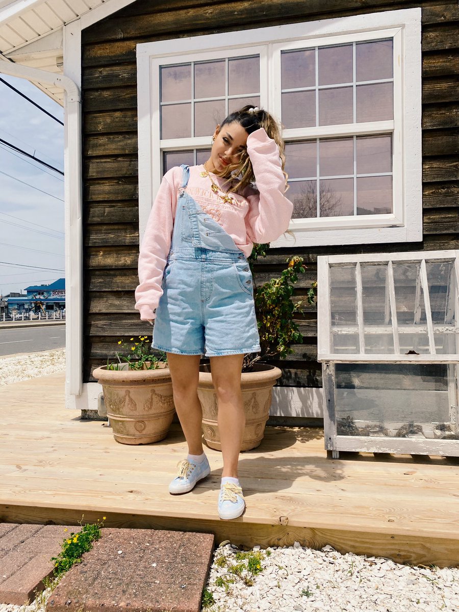 gabcake's tweet photo. 🐚👸🏽🌾 https://t.co/pjL2tjIulR