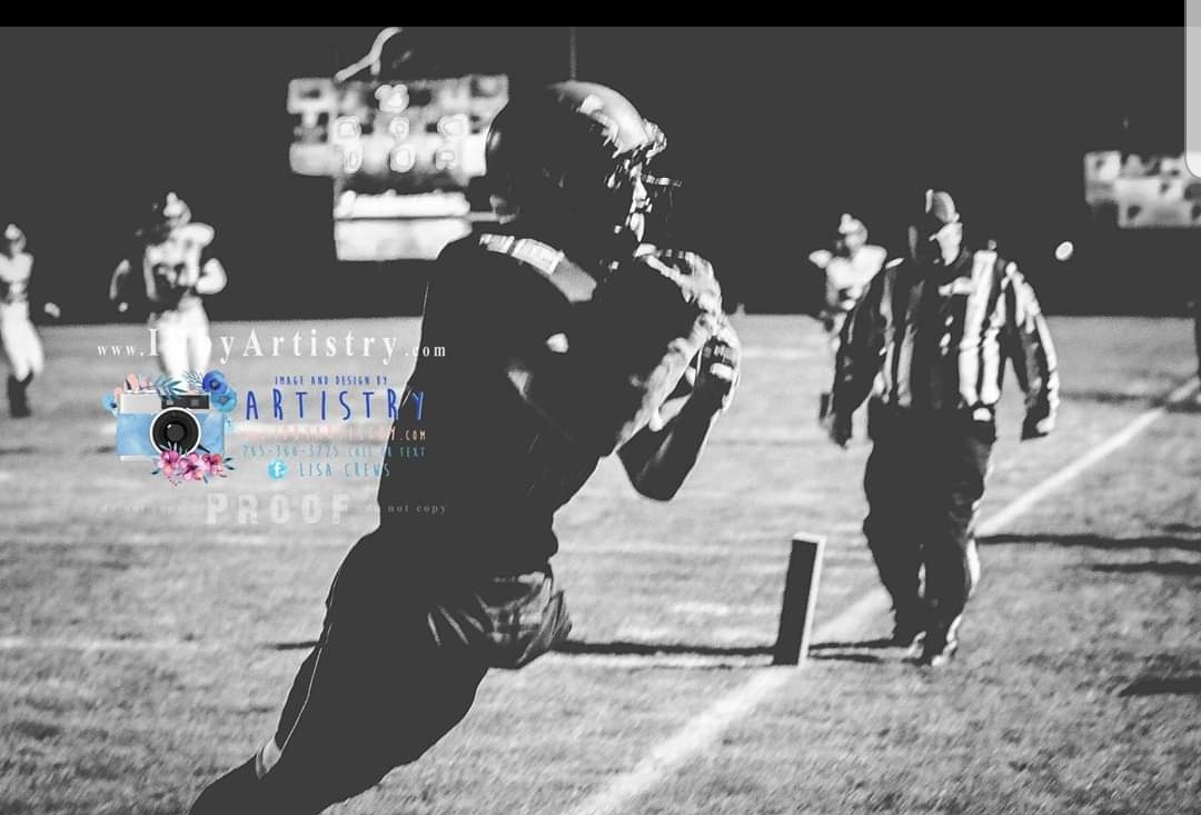 NVFbaseball's tweet photo. NV SENIOR NIGHT 

Senior #17 Nick Myers

Nick was a starter on both the baseball and football teams at NV.  He will best be known for "The Catch" in the football sectional championship game, however he would have been a key player on the 2020 baseball team too!

Congrats Nick! https://t.co/7jfkuFmE7O