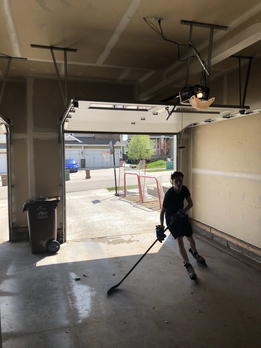McdonnellCari's tweet photo. Marsblades are in=one happy kid! #missingtherink https://t.co/ECFLKfbo3m
