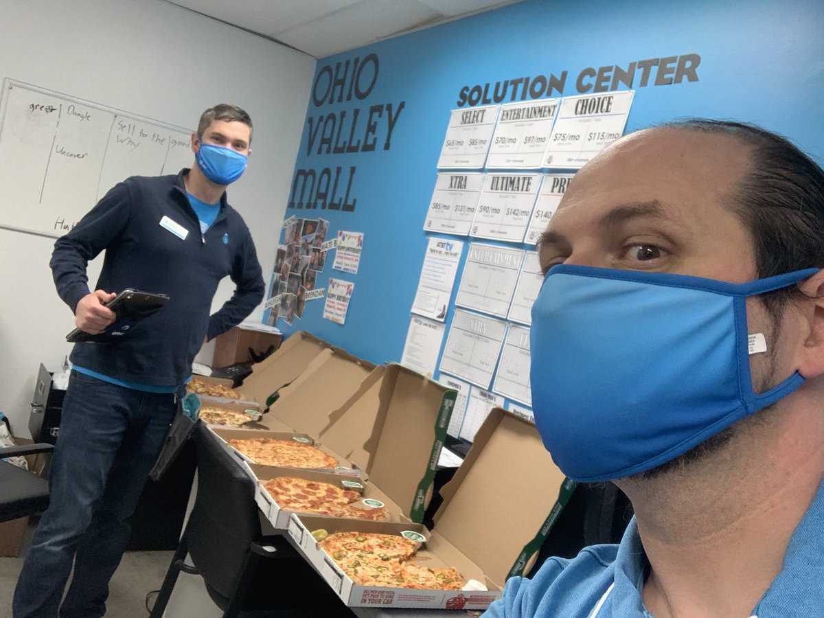 The_Coontz's tweet photo. OVM having its all green celebration!  #OVM #teamPOWer #unstOHPAble @jerryfornwalt @WilliamGStovall https://t.co/2i48MYVGN5