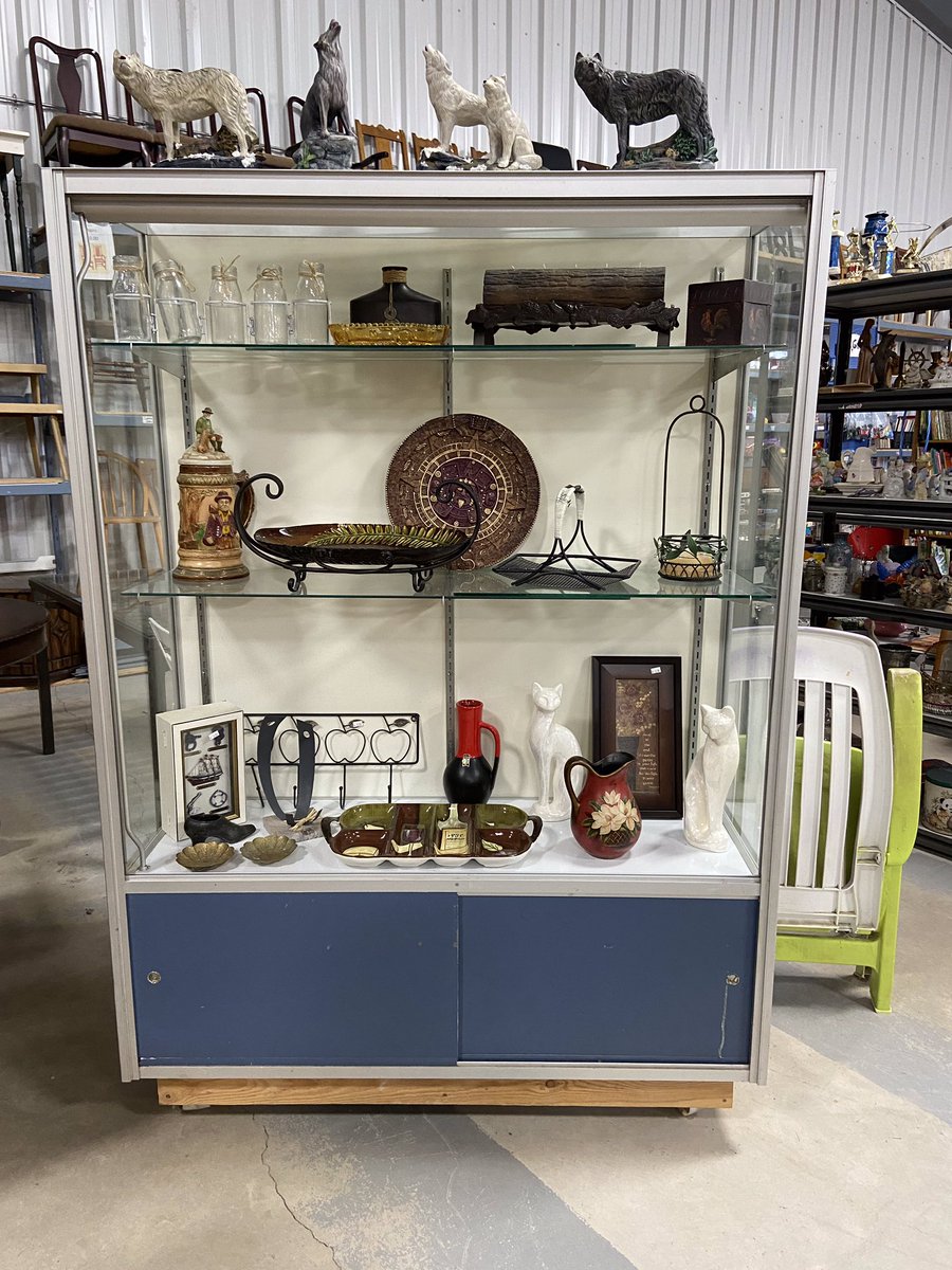 Did you hear? Both our Thrift Warehouse locations are open to the public! Social distancing measures are in place but we have been making lots of improvements to the stores and can’t wait to see you! Lots of great things in stock! Come on by #Haliburton #Bancroft