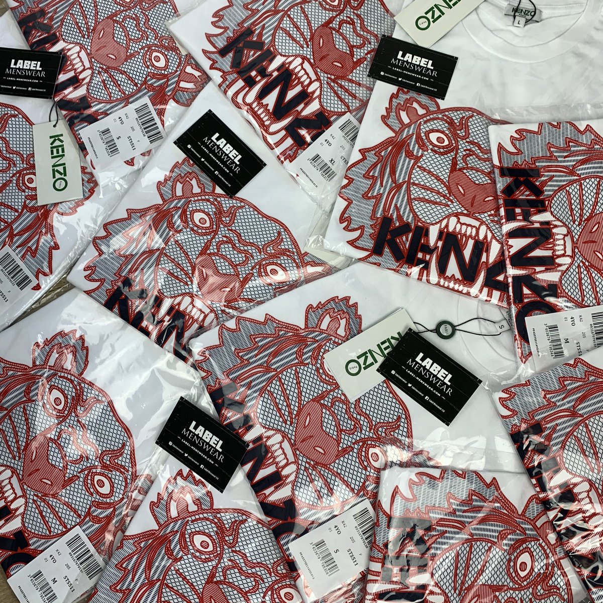 LABELMENSWEAR's tweet image. We are giving away FOUR of these Kenzo t-shirts, one in each size!

Simply RT this tweet and comment your size to enter! You must be following @LabelMenswear

Winners announced Sunday @ 20:00!