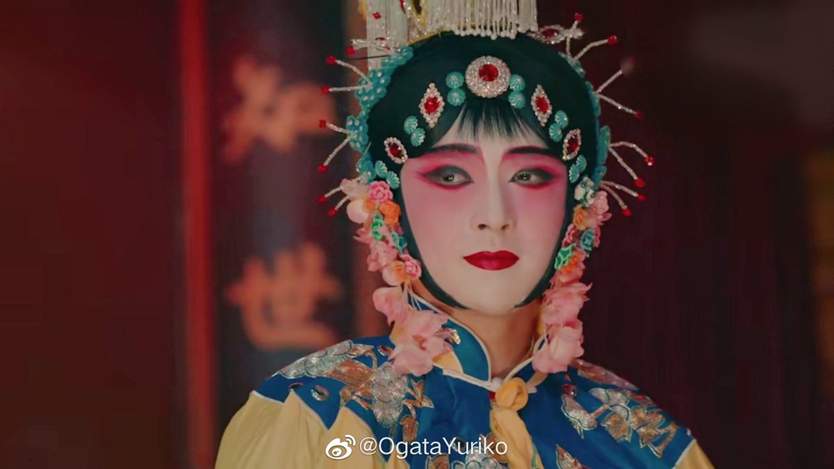 BaiLaLaAA's tweet photo. #Lay520Jade #LayZhang 
↑jade       虞姬👀
↓ ？？？ 霸王🧐 https://t.co/Sv7G42d4Et