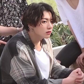 Don& #39;t you miss FLUFFY HAIR JUNGKOOK cuz now you will- a thread