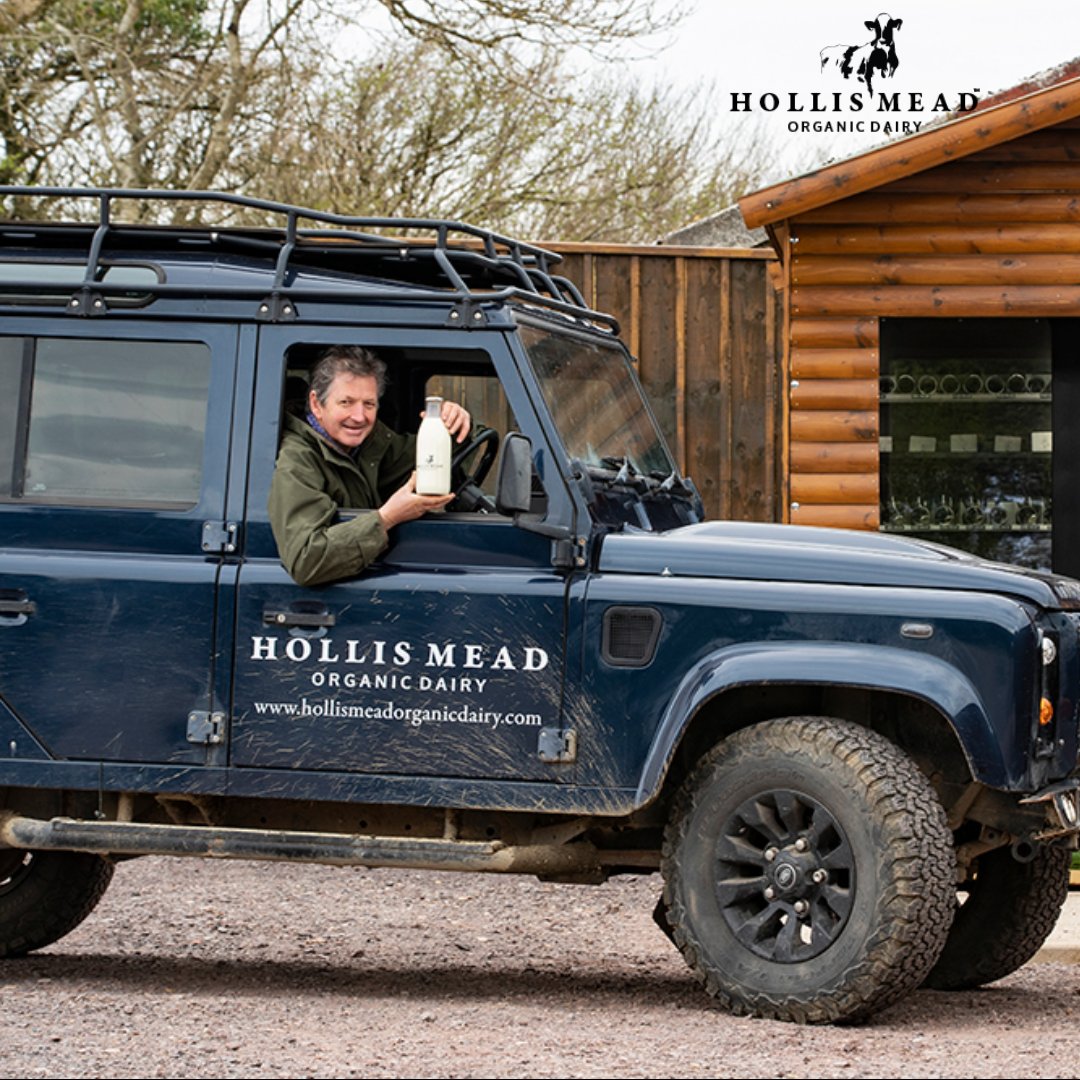 We deliver our gently pasteurised organic milk daily to vending machines across West Dorset. Watch out for us 👀 find our locations here: soo.nr/YTT2  #westdorset#ukfarming #dorsetfarmers #dairyfarm #freshmilk #organicmilk #shoplocal #shopsmall #countrylife #farmlife