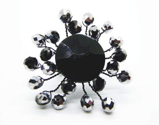 Createdcoll's tweet image. Black Button Twisted Wire Ring

Classy handmade Fashion Ring

Large acrylic button accented with crystals and black wire.

Add flare to any outfit for any occasion.
Comes in sizes: 6,7,8,9

   #black #button #buttonring #clear #crystal #fashionring #twiste createdcollection.com/product/black-…