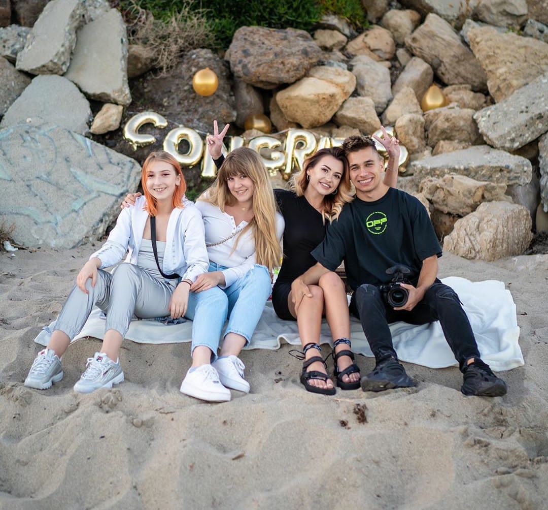 ciasteczkoooq's tweet photo. Ale słodziakiii ajj 🥺❤️ https://t.co/7pd4WtE11B