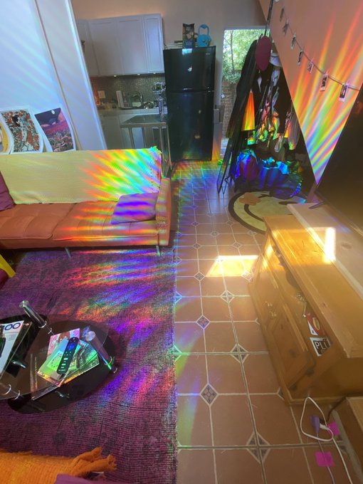 If anyone needs something liven up there apartment look at @rainbowsymphony ! https://t.co/BP0ZZV0ou