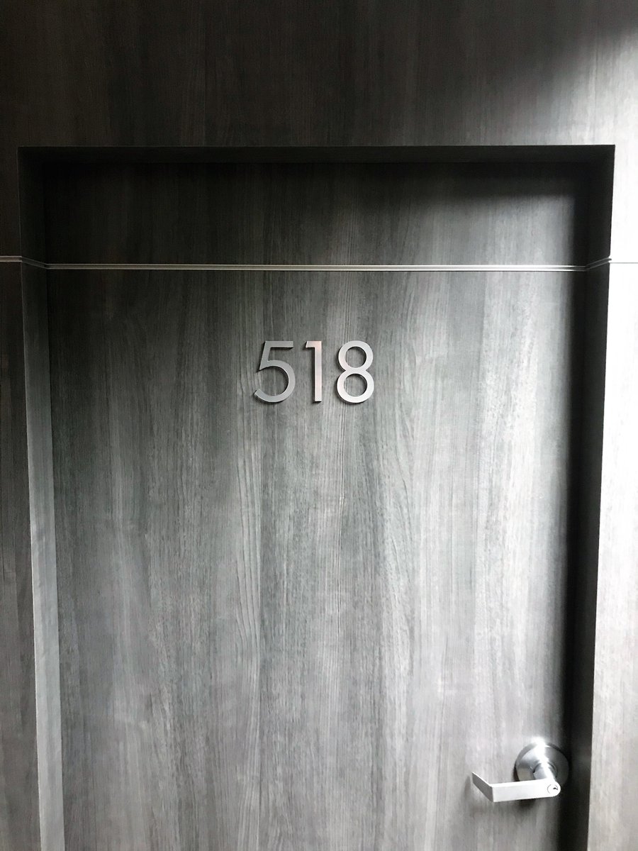 Resource4Signs's tweet image. If you are in an office building and don't have a storefront, you can still advertise your business using hallways signs, door signs, and suite ID signs.

#officesigns #signage #officebuildingsigns