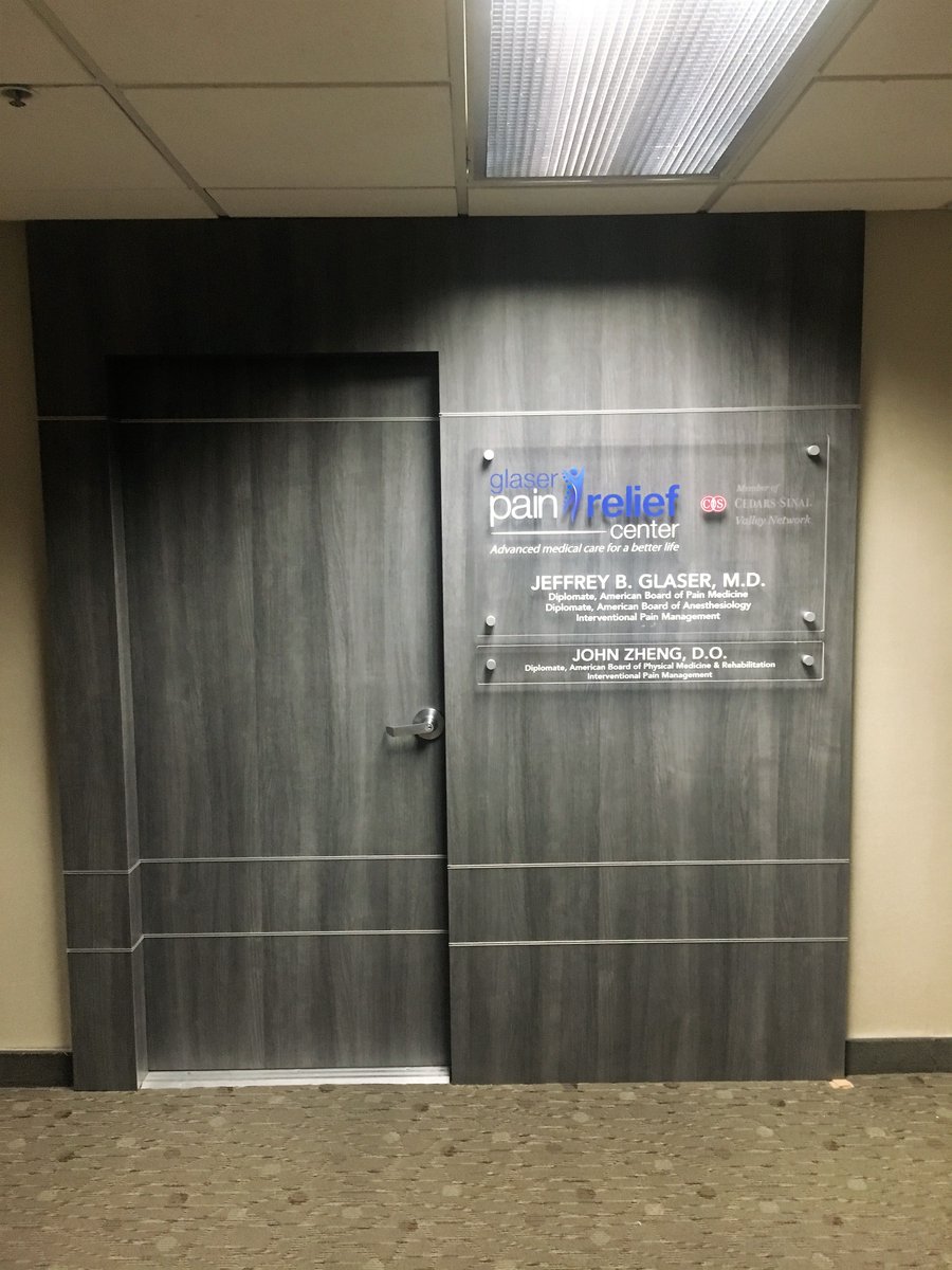 Resource4Signs's tweet image. If you are in an office building and don't have a storefront, you can still advertise your business using hallways signs, door signs, and suite ID signs.

#officesigns #signage #officebuildingsigns