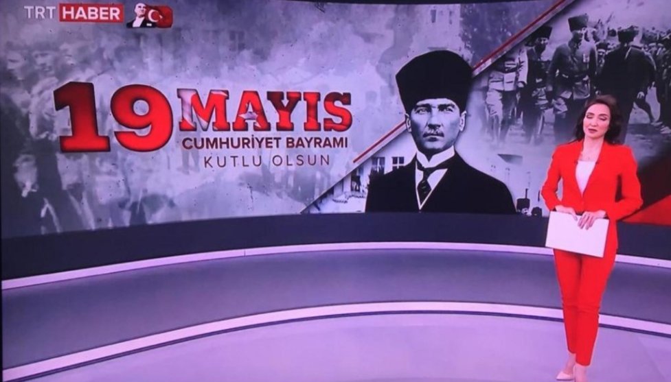 Kpss 'de muasır medeniyet seviyesine çıktık diye Atatürk döneminde dış politika sorusu sorarlar. 
Bundan sonra milli bayramları sorsunlar. Zira muasır medeniyet seviyesinden geri geri geliyoruz. 
#TRTHaber