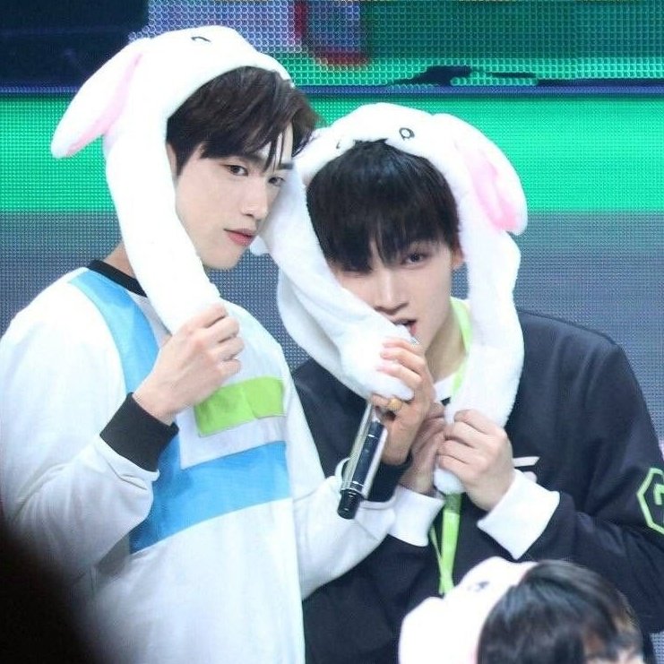 thread of jjp pics 𝒑𝒕2 #8YearsWithJJProject  #8finityYearsWithJJProject