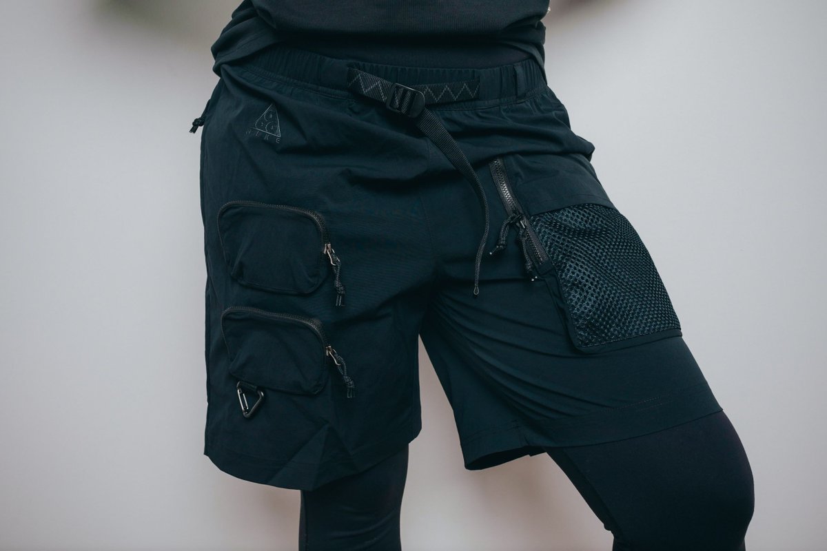 nike acg shorts black