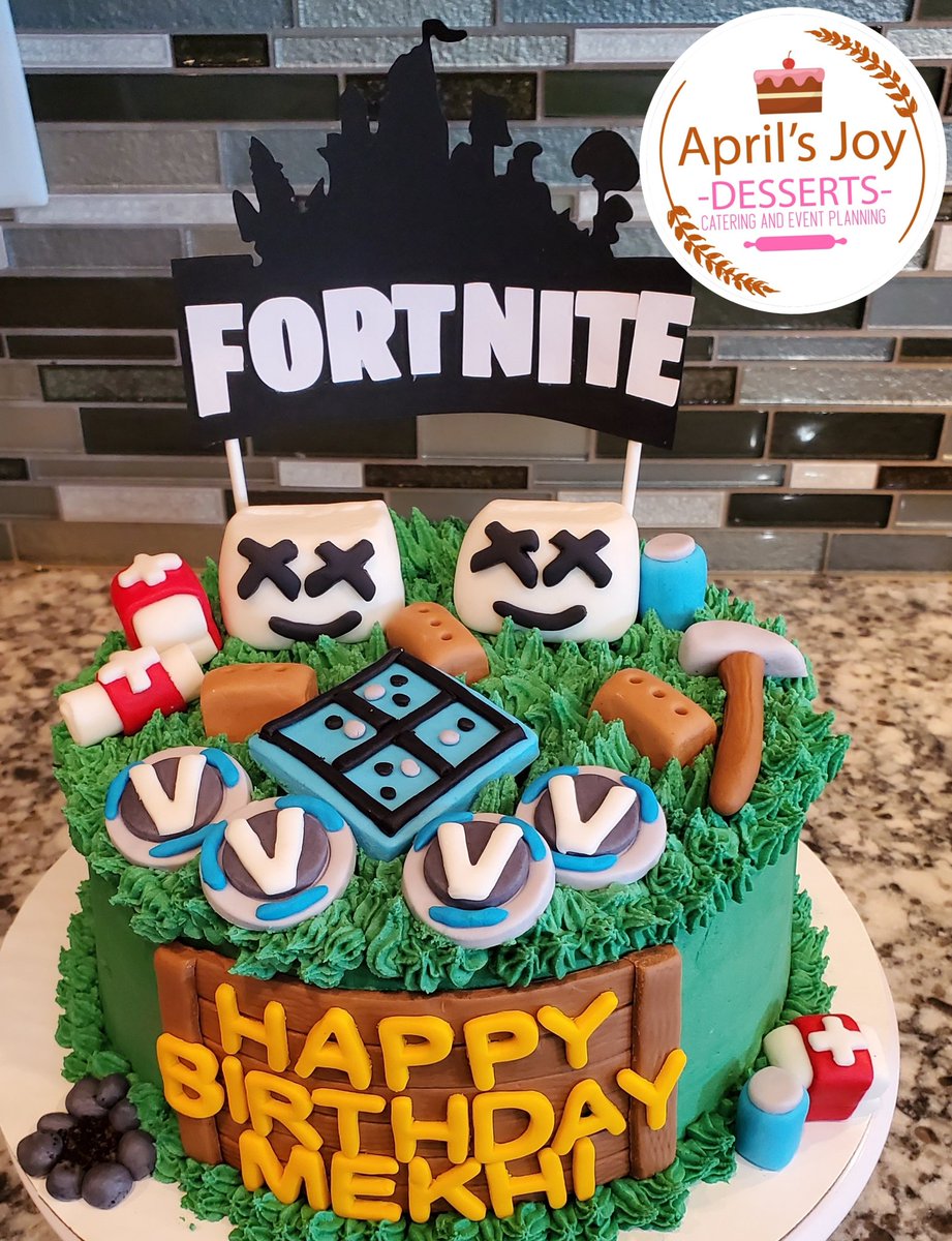 april_event's tweet photo. It's a Battle Royale for Mekhi's birthday. #Fortnite #BattleRoyale #CustomCakes #Baker #AprilsJoy https://t.co/b47wPBu3mE