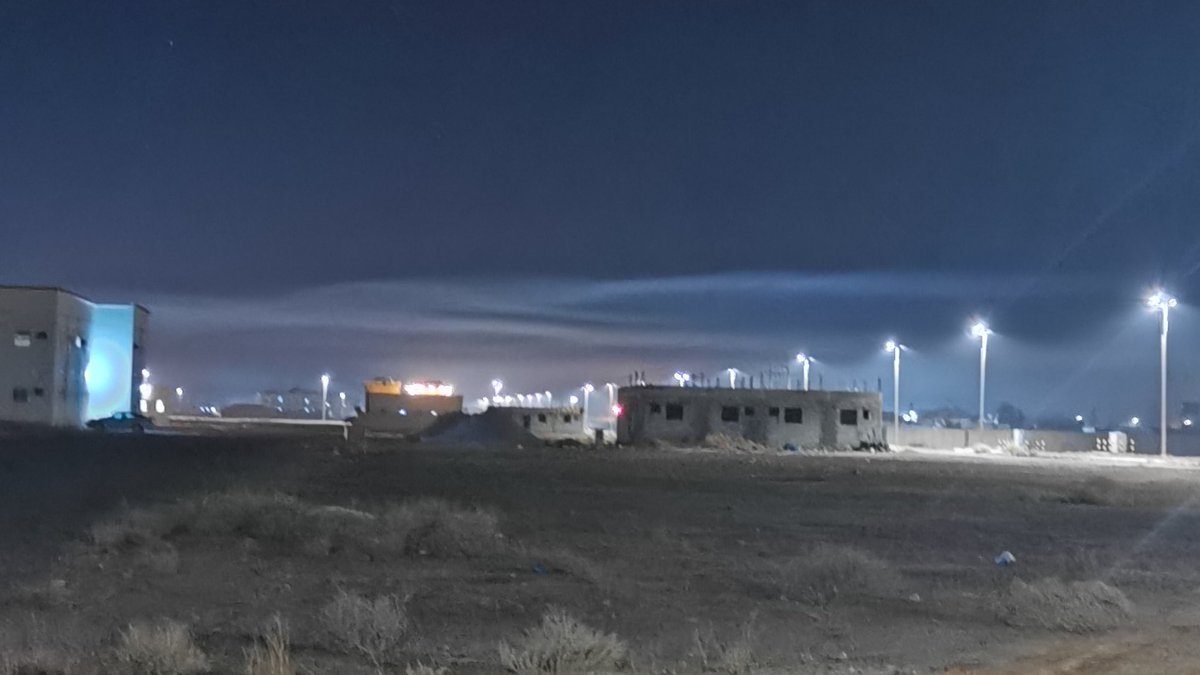 أهالي #طبرجل اوجدو لنا الحل
.
مازالت المطالب تتجدد
#محرقة_طبرجل في هذه الليلة المباركة وهباتها التي لوثها ادخنة المحرقة ، مطالبين الاهالي المسؤولين إيجاد حل سريع خاصة في الاوضاع الراهنة مع #كورونا ، الزائر الاسود الملوث يداهم احيائنا ومنازلنا تخنق كبار السن والاطفال .