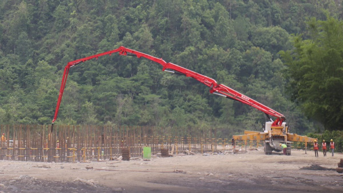 Huaxin Cement Narayani Project reports 90 percent progress on civil construction.
ibn.gov.np/huaxin-reports…