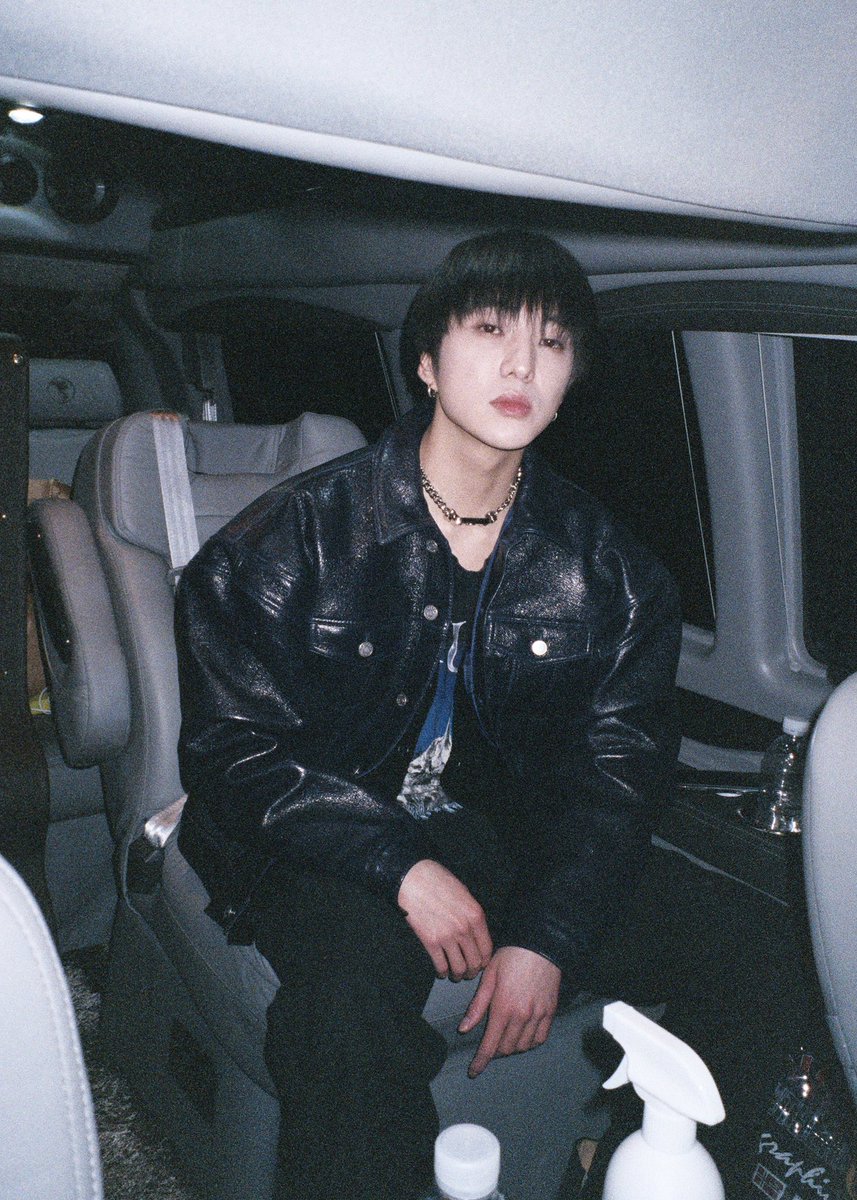 official_yoon_'s tweet photo. 긴생머리(였던) 그 놈🎶😂 https://t.co/91DnJ7S3BG