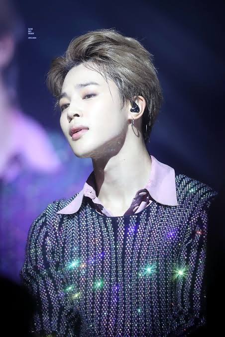 jimin wearing sparkly clothes----A needed thread:)))