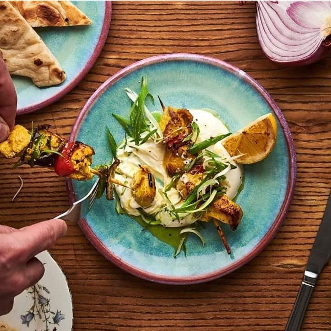 How about having this delicious lemon and herbs chicken skewers delivered to your door steps? deliveroo.co.uk.  Also available on collection with 10% discount from June 2nd 🙏
 #tootingdaily #lovetooting #foodie #food #foodlovers #healthyfood #chicken #skewers