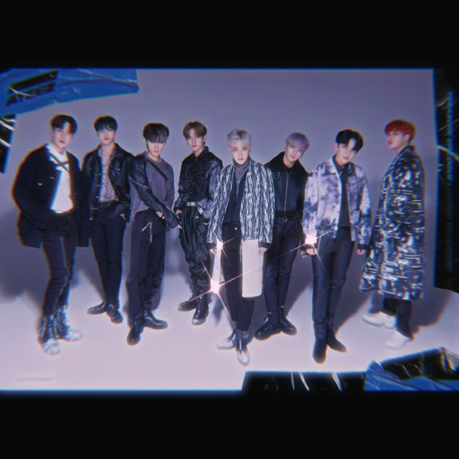 ATEEZ (에이티즈) debuted on October 24thas Galaxy NGC 7714