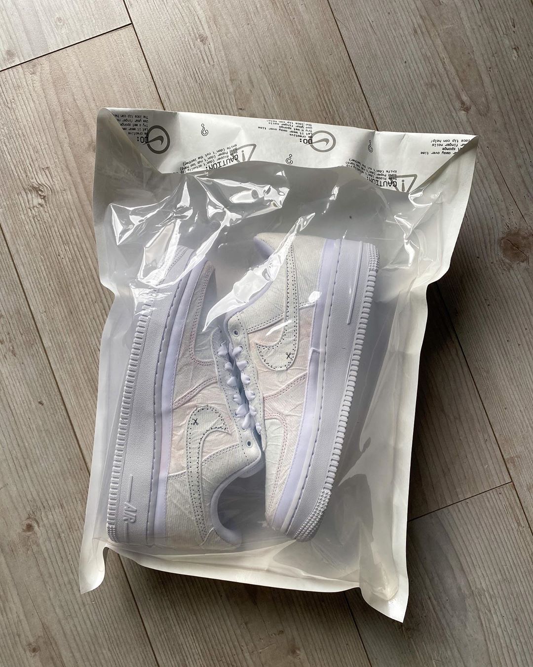 JustFreshKicks on X