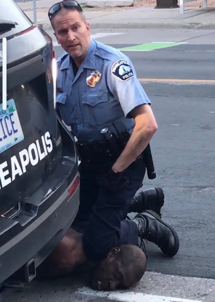 jimoladd's tweet photo. Shouted!, screamed!, pleaded!, called on his mama 😭, begged that he was choking and cops took life out of him 🥺😭. #BlackLivesMatters #blacklivesmatter https://t.co/0lyRncgV6V