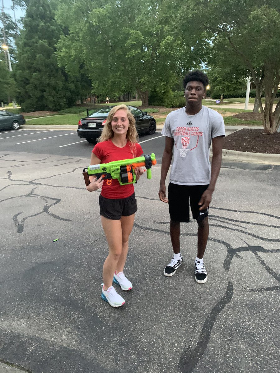 thekillaz_'s tweet photo. first two kills go to Alex and Taylor, sorry to see Ethan and Tyler go 😢 @GHWar2020 https://t.co/d9DNeTvF5P