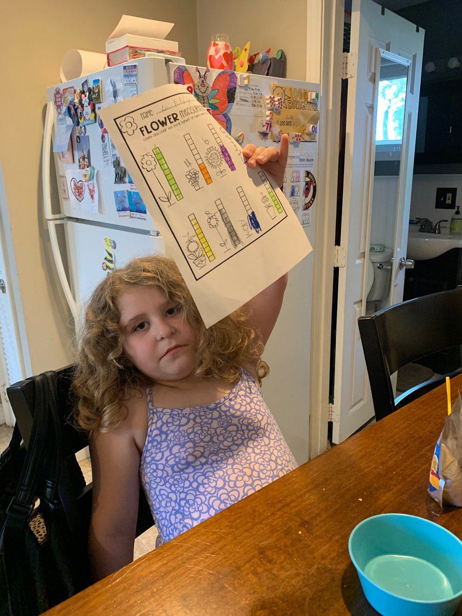 Mflan0129's tweet photo. She loves math 💜@kerrie_moreau https://t.co/wIZlAIXI2L