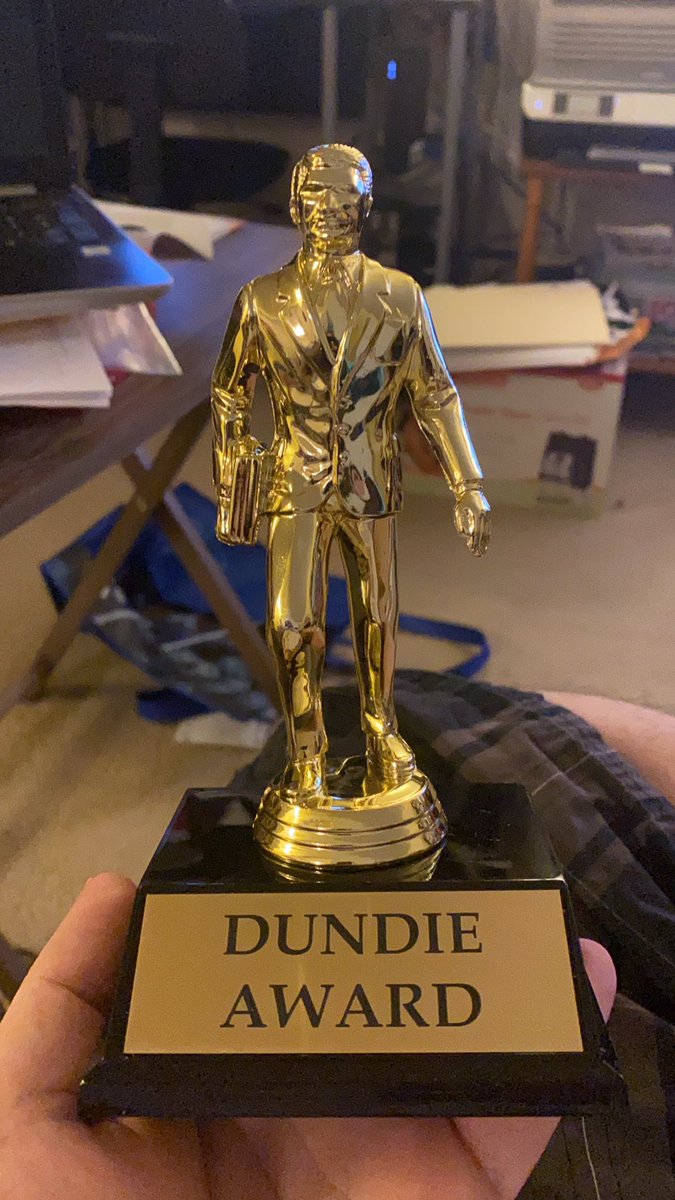 And the #Dundie goes to... ME lol <a href="/theofficenbc/">the office</a> <a href="/theofficenyc/">The Office! A Musical Parody</a> <a href="/AnOfficePod/">Everybody In The Conference Room!</a> #TheOffice