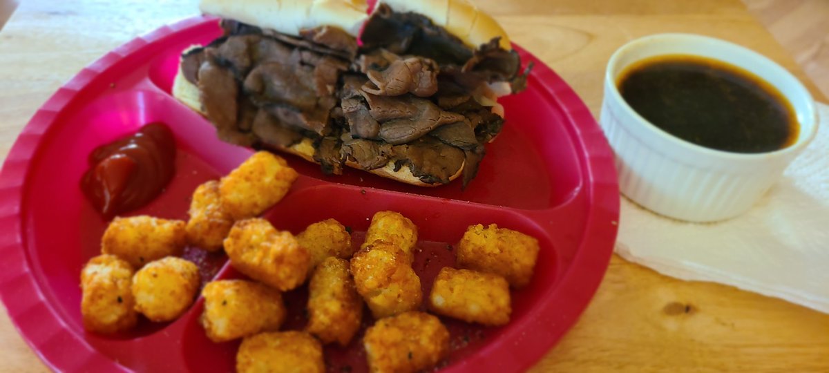 leafroe's tweet photo. Luv my #beefdips. https://t.co/PvCAuAmC3h