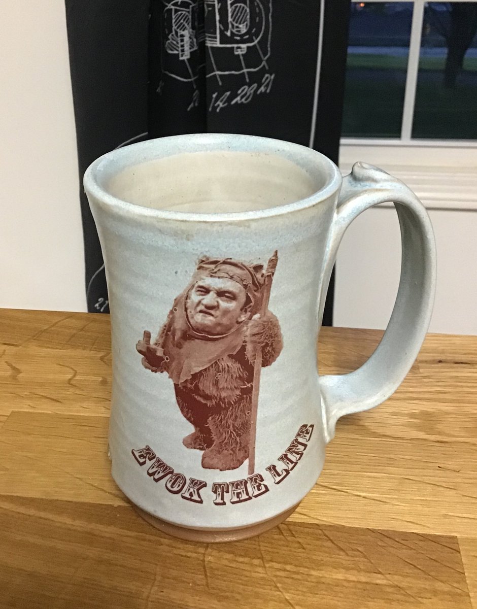 jbixler75's tweet photo. @RichieFaulkner #Ewok @JohnnyCash #mymugisbetterthanyourmug 😂😂 https://t.co/5oxoO5Nx3c