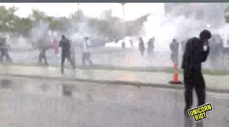 Police drowning the entire area in tear gas to try and suppress the unruly crowd that has formed in response to the slaughter of  #GeorgeFloyd